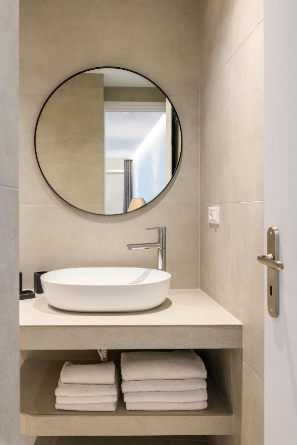Blueisla Grey Studio Town Mykonos Mykonos Town Bagian luar foto